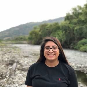 Meet your Posher, Jenifer